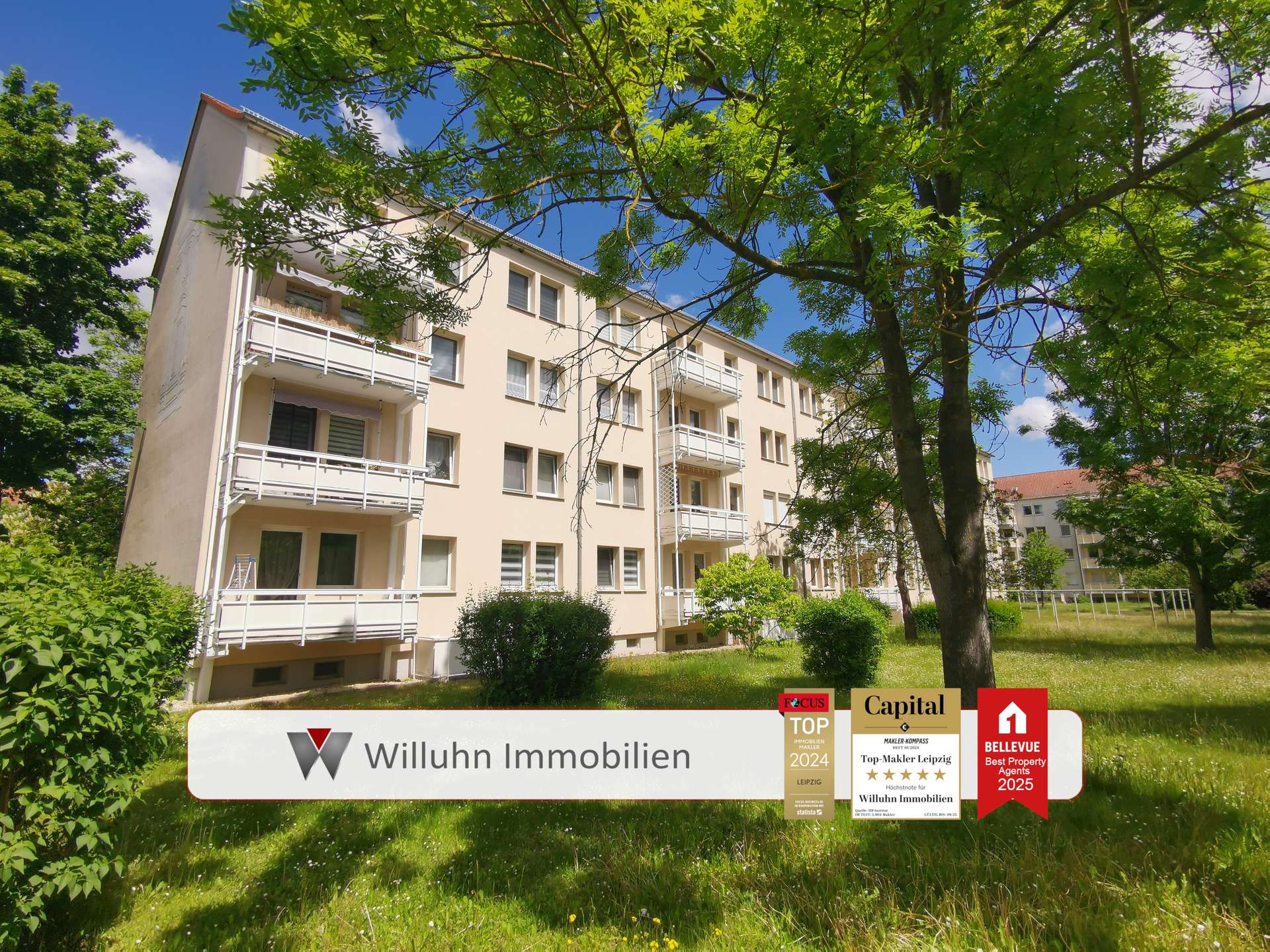 Hausansicht Balkonseite