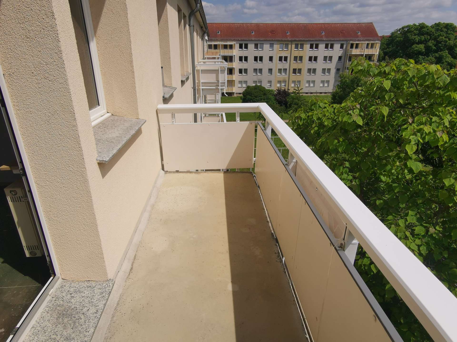 Sonniger Balkon