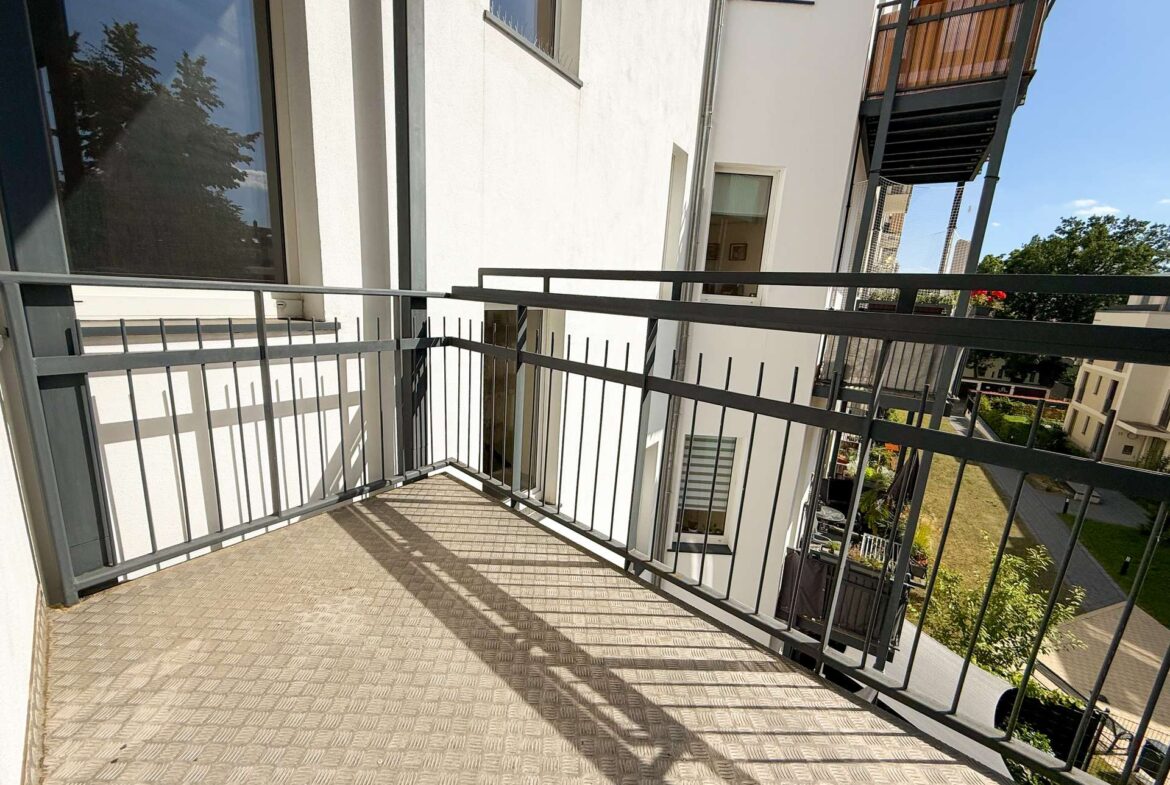 sonniger Balkon