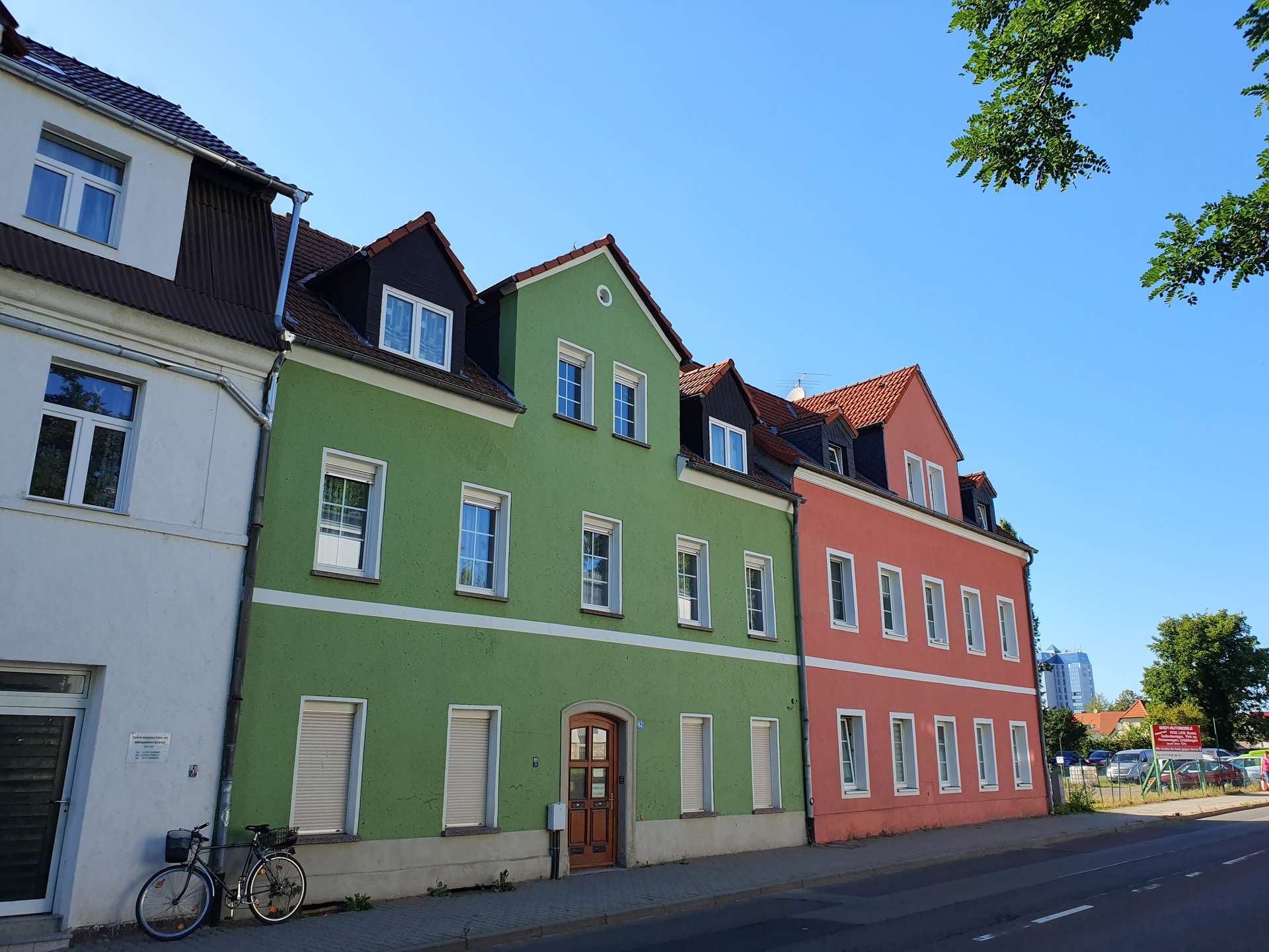 Straßenansicht