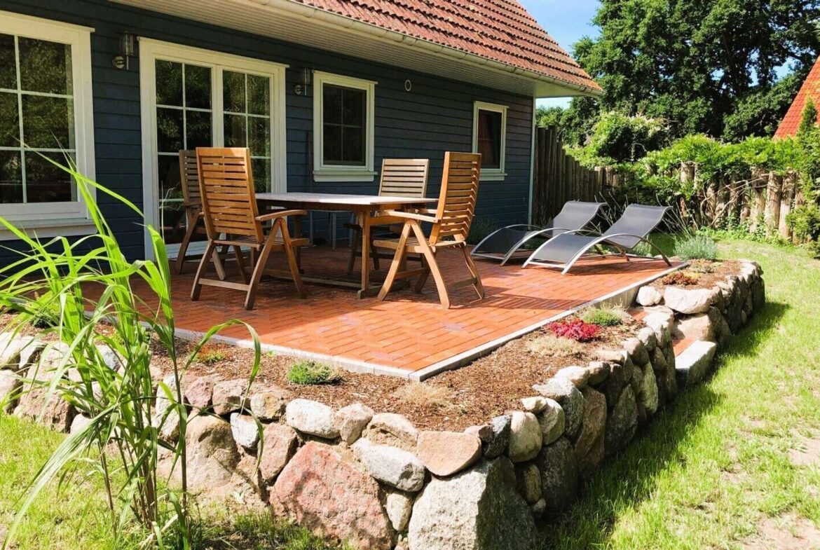 sonnige Terrasse WE1 