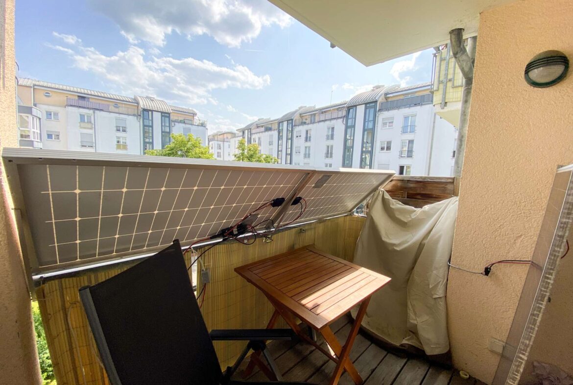 sonniger Balkon