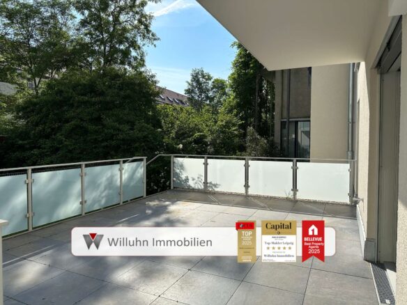 Großzügige Terrasse