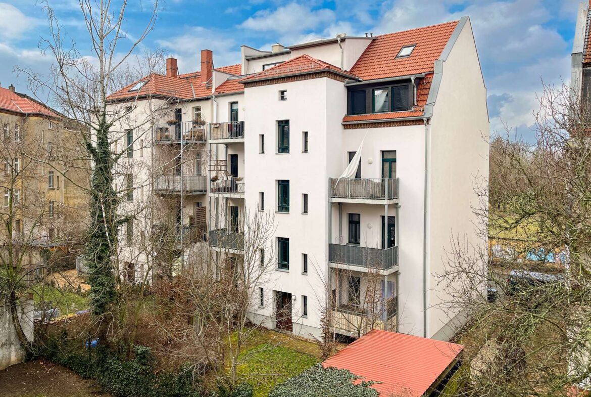 seitlicher Blick vom Balkon