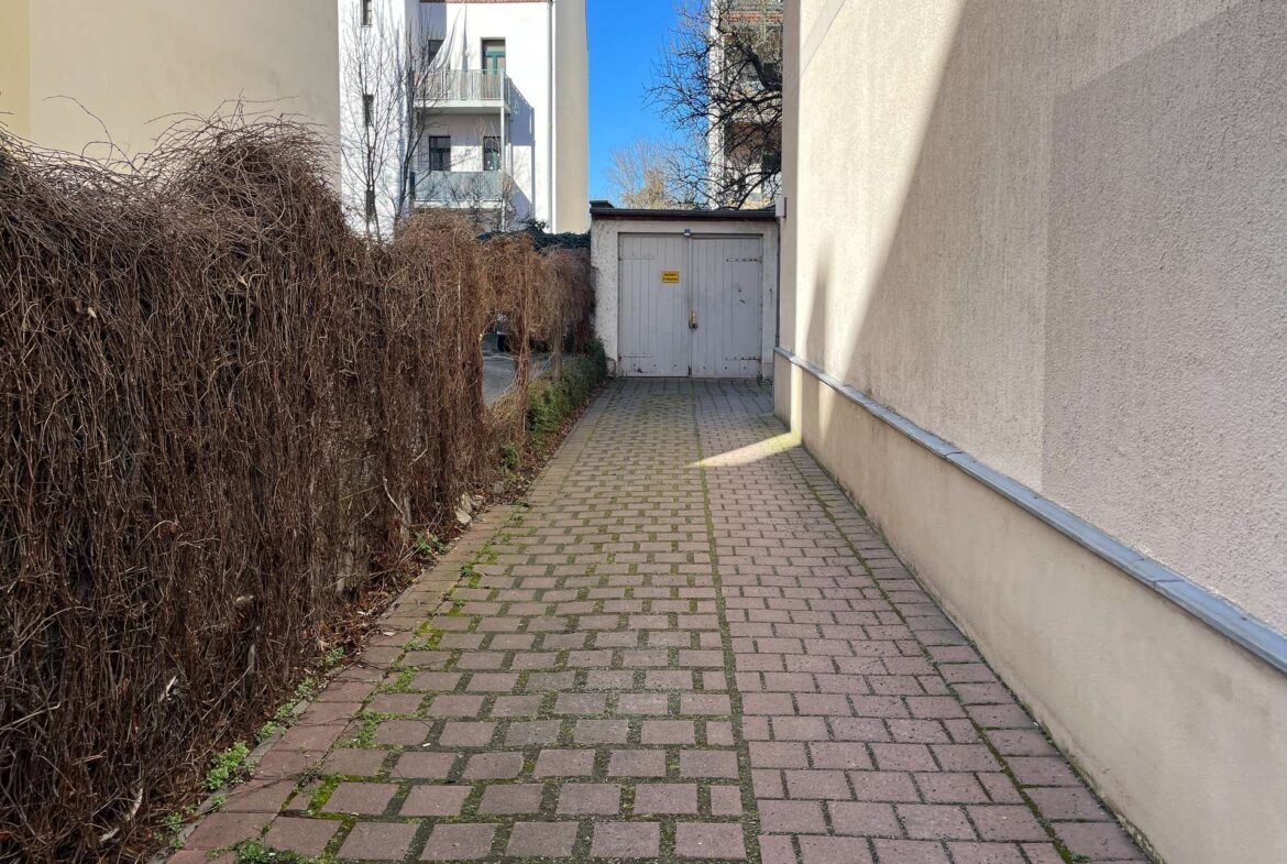 Zugang zum Hof