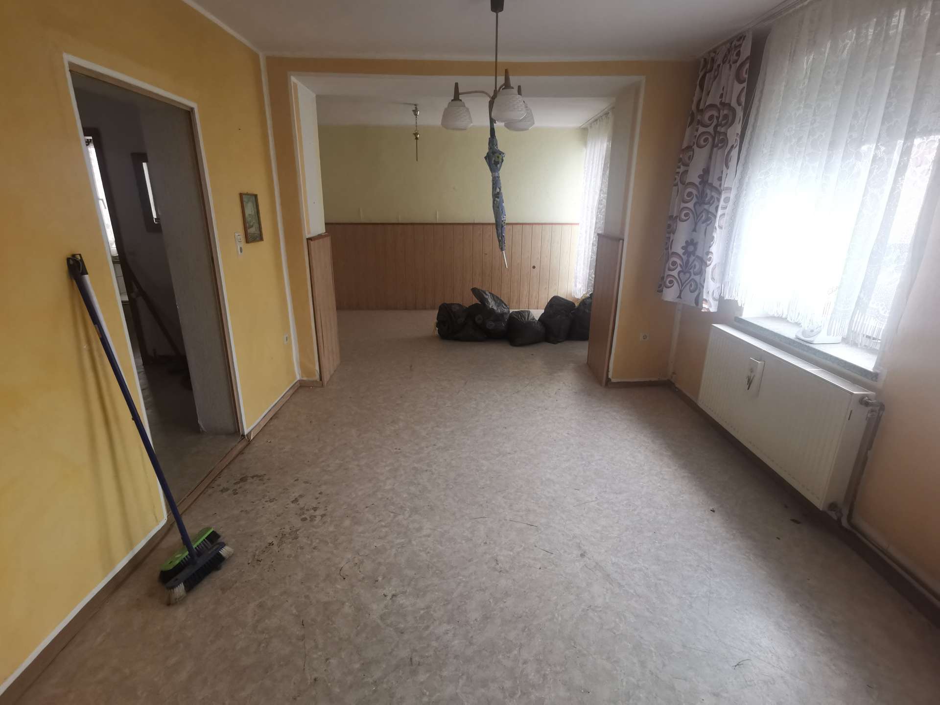 Zimmer mit sep. Eingang EG