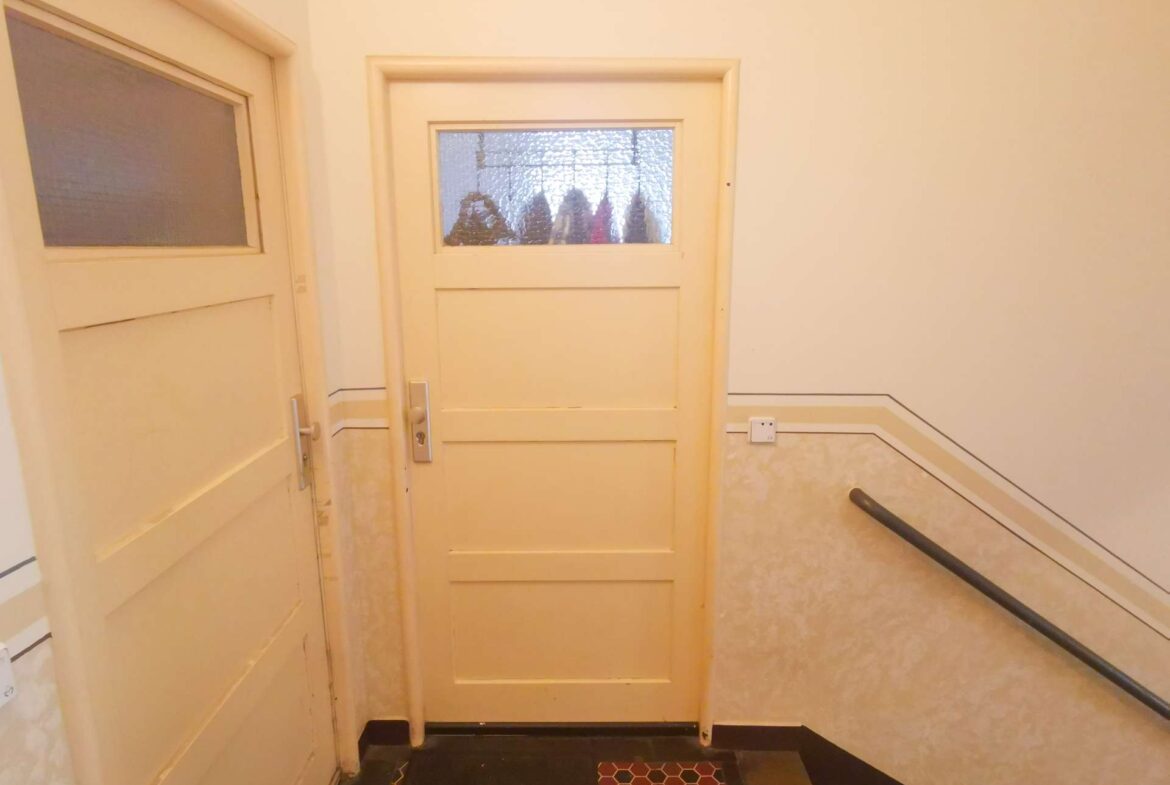 Wohnungstür
