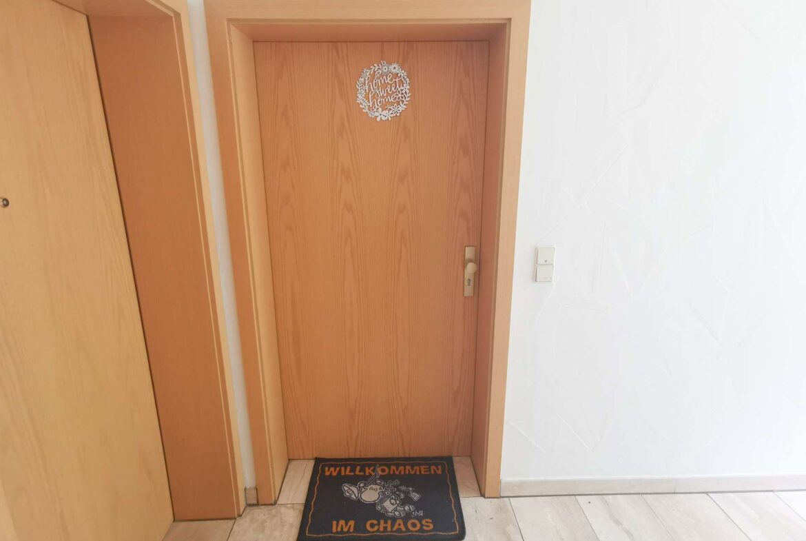 Wohnungstür