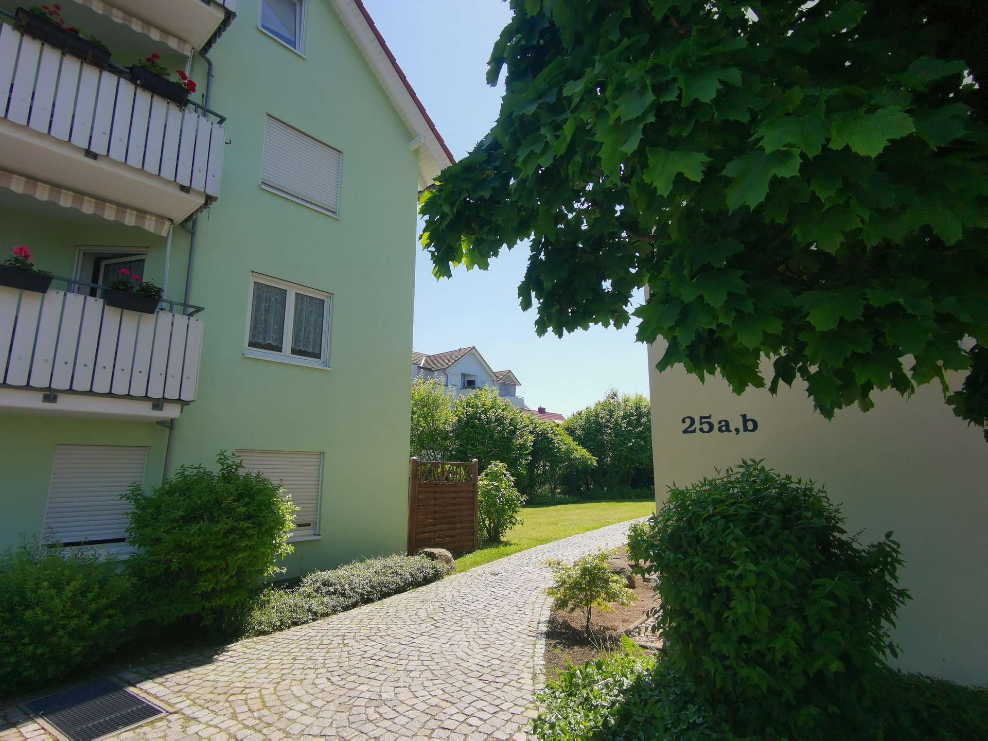 Zugang zum Innenhof der Anlage