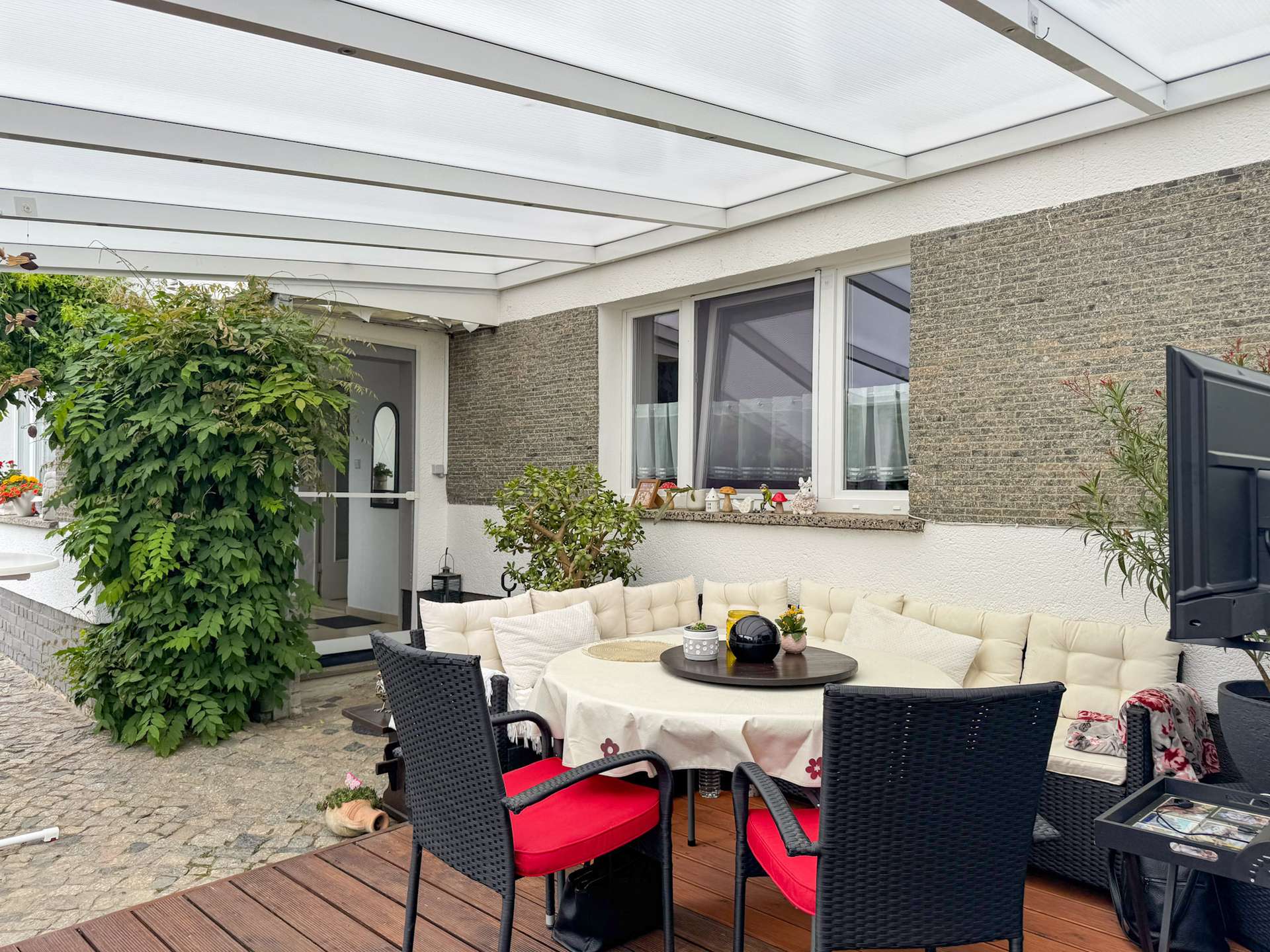 Überdachte Terrasse