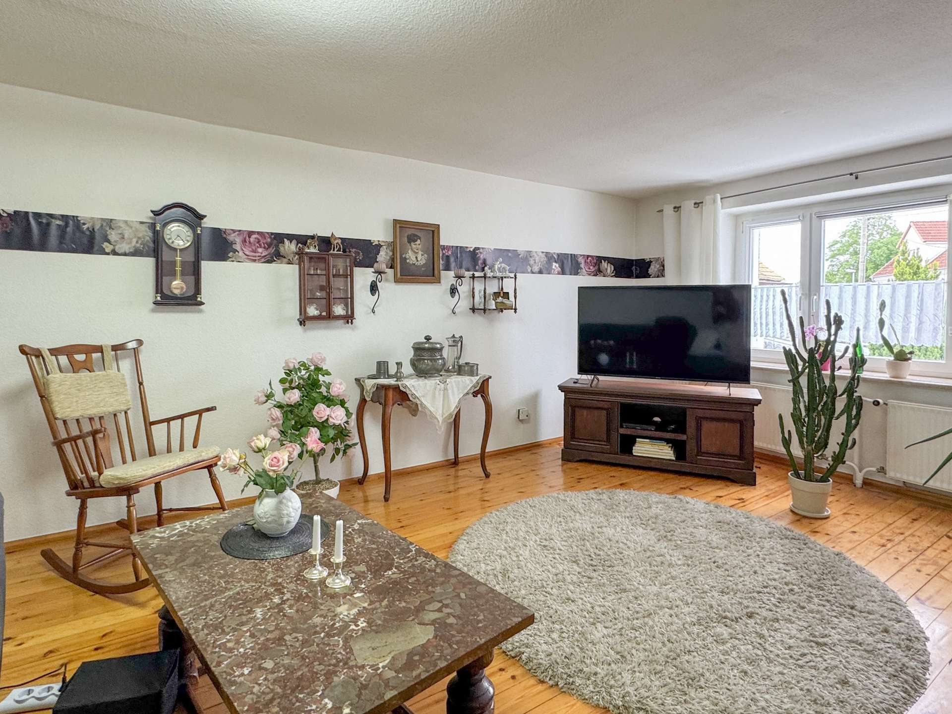 Großes, helles Zimmer