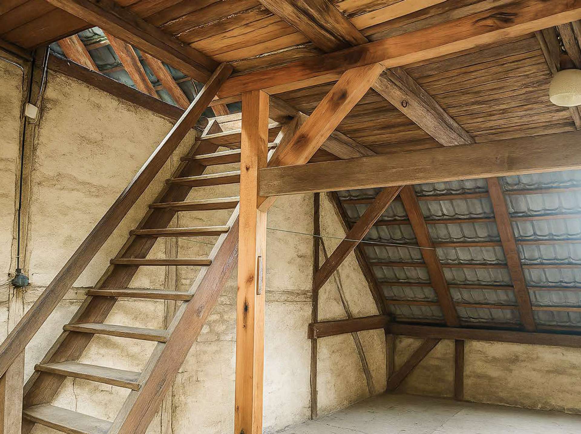 Treppe zum Dachspitz