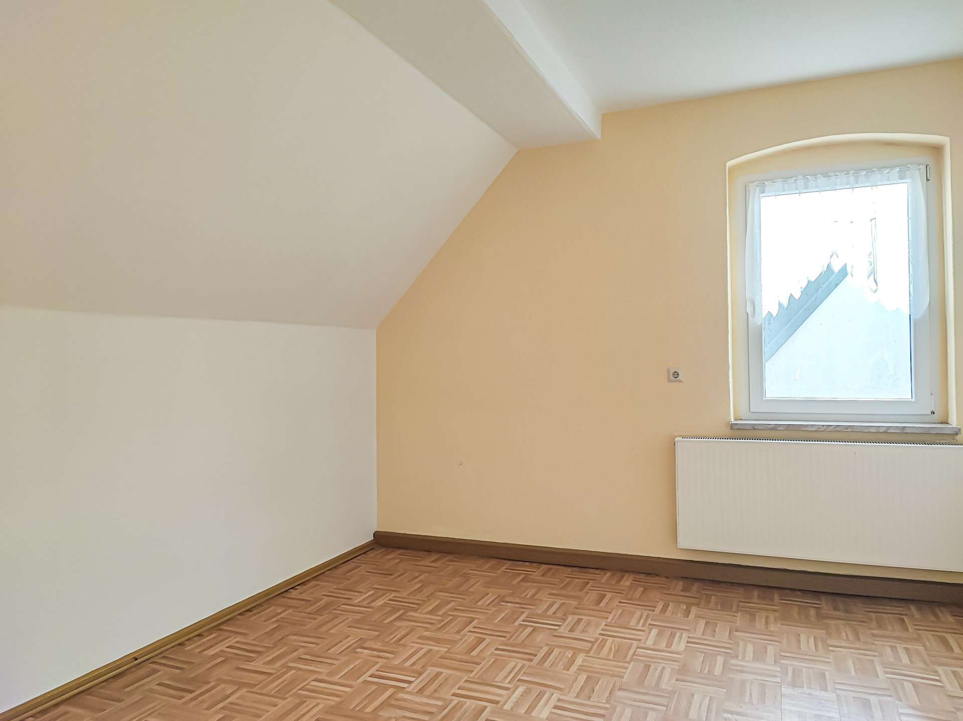 Kinderzimmer im DG