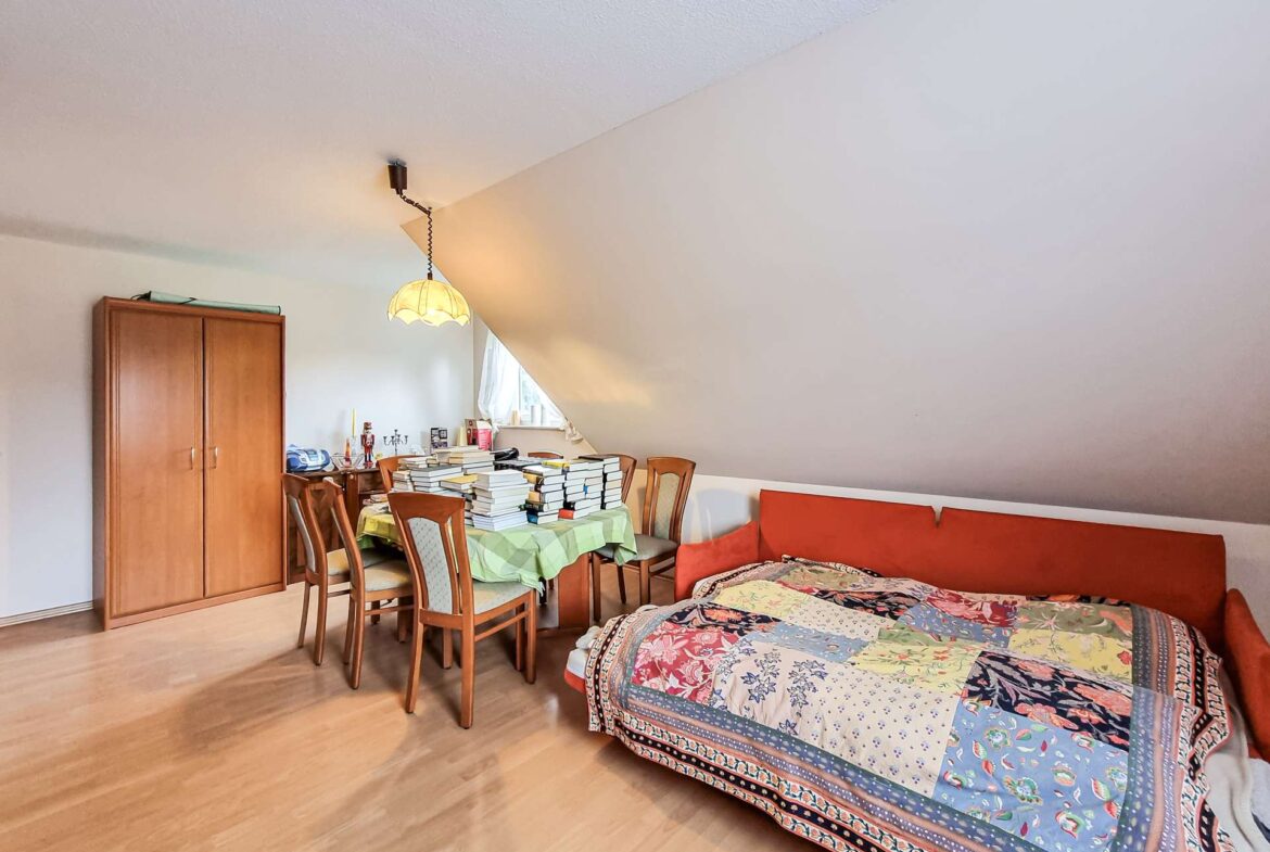 Arbeitszimmer I OG 