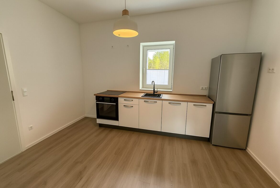 Küche mit Platz für einen Esstisch