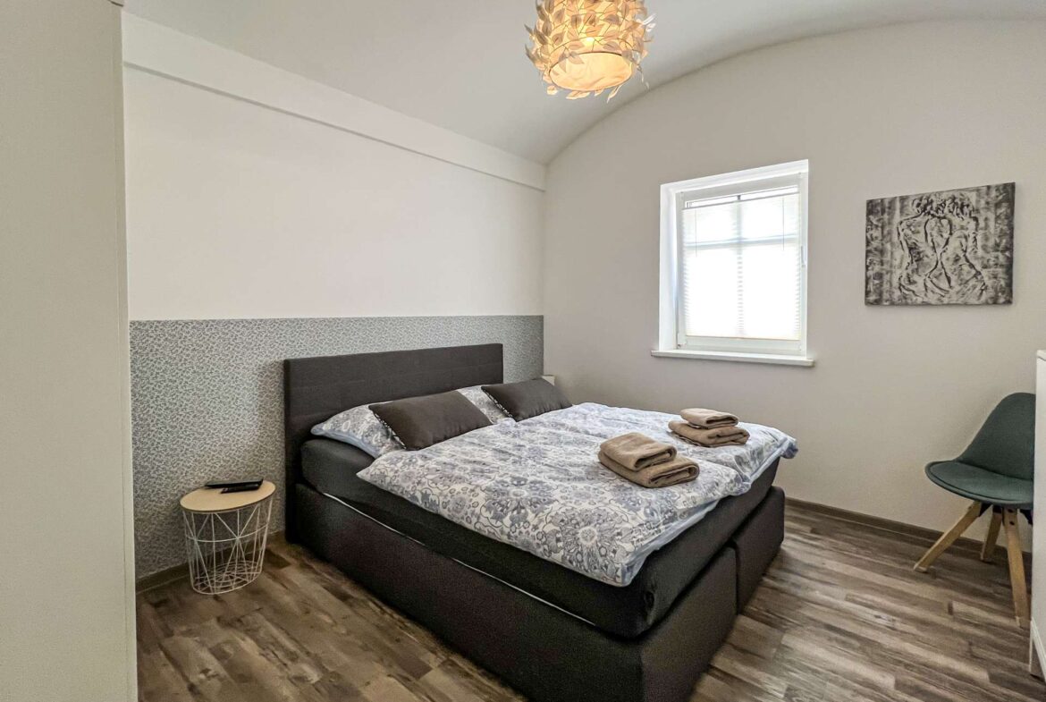 Schlafzimmer Ferienwohnung Haus 2