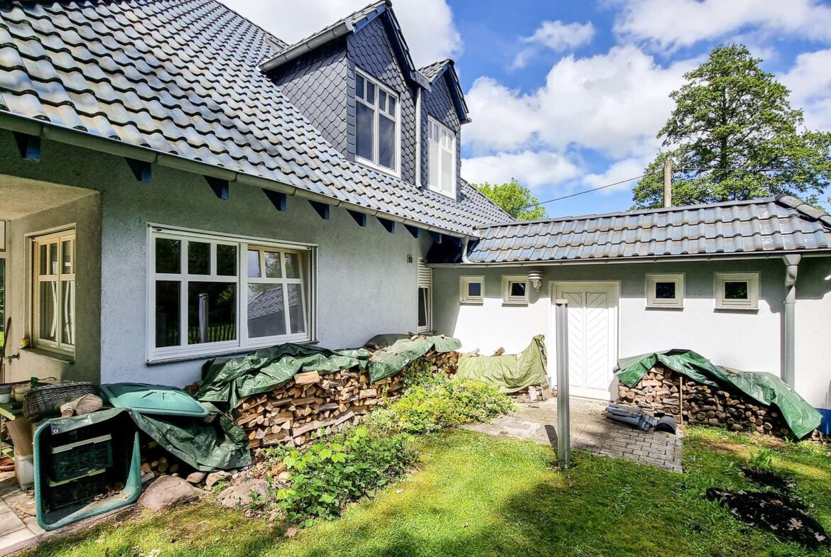 Gebäuderückseite