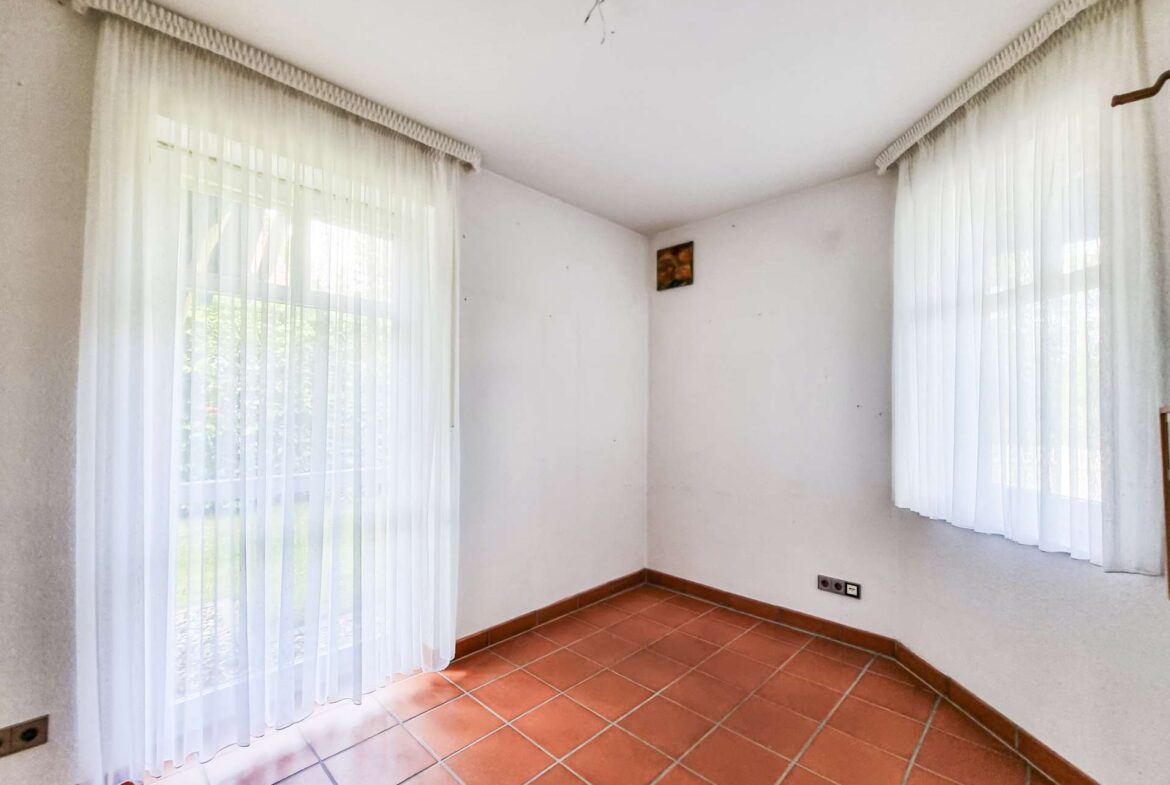 Arbeitszimmer I EG
