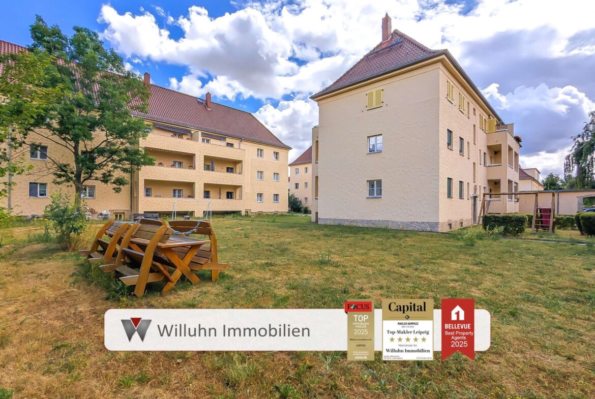 Weitläufige Gründfläche