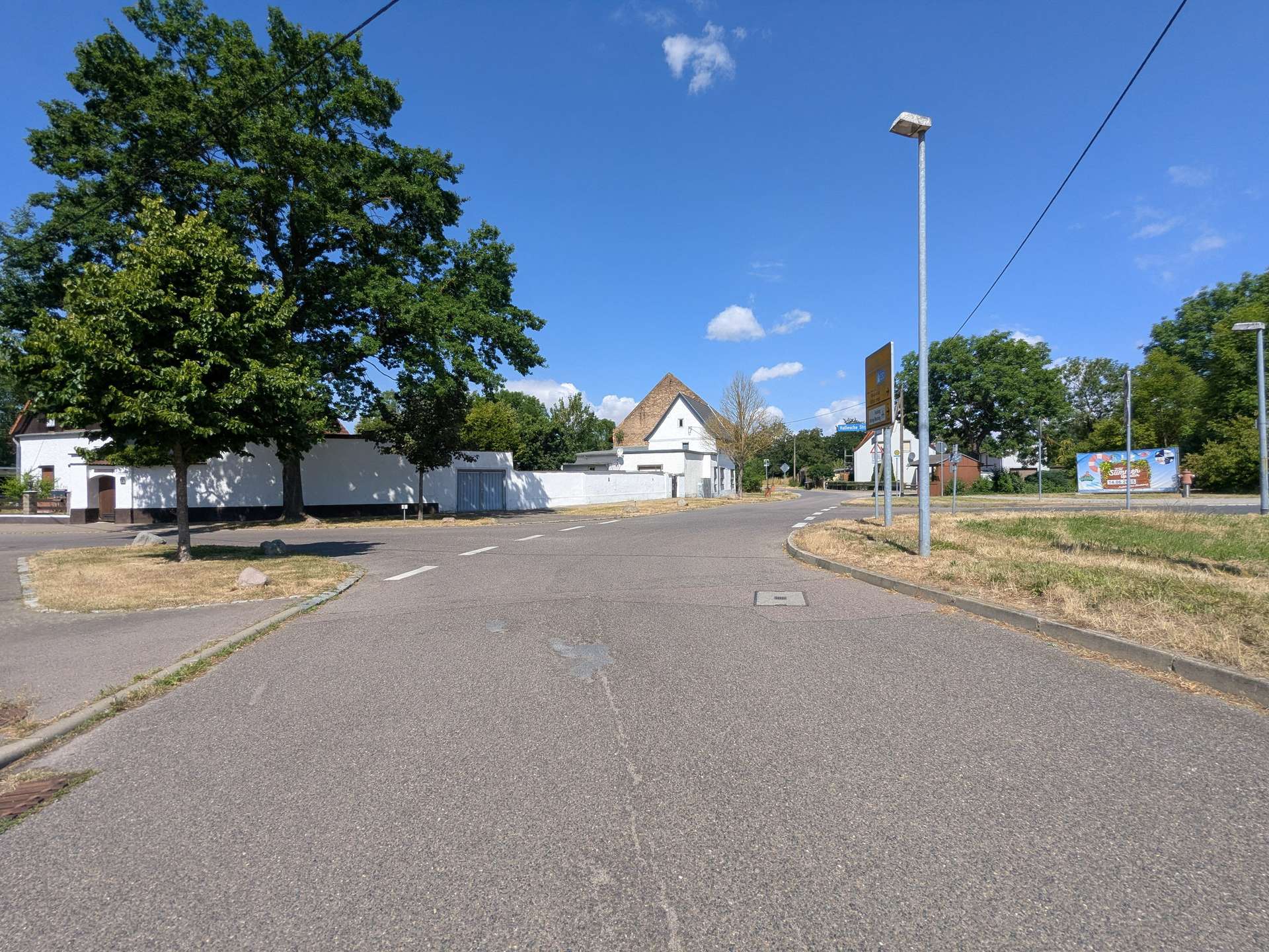 Straßeneinblick gen West