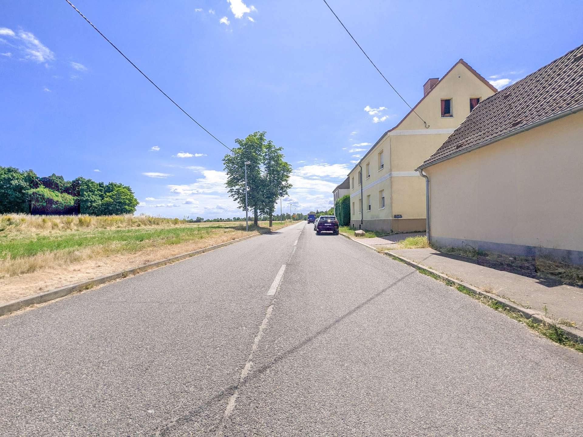 Straßeneinblick gen Ost