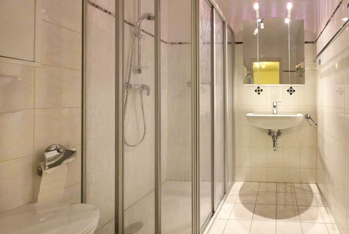 Badezimmer 1