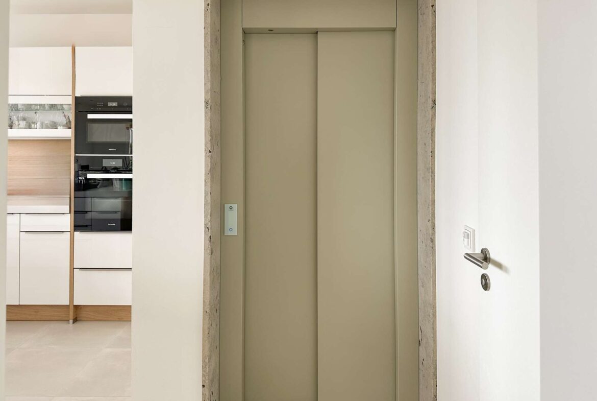 Privater Aufzug