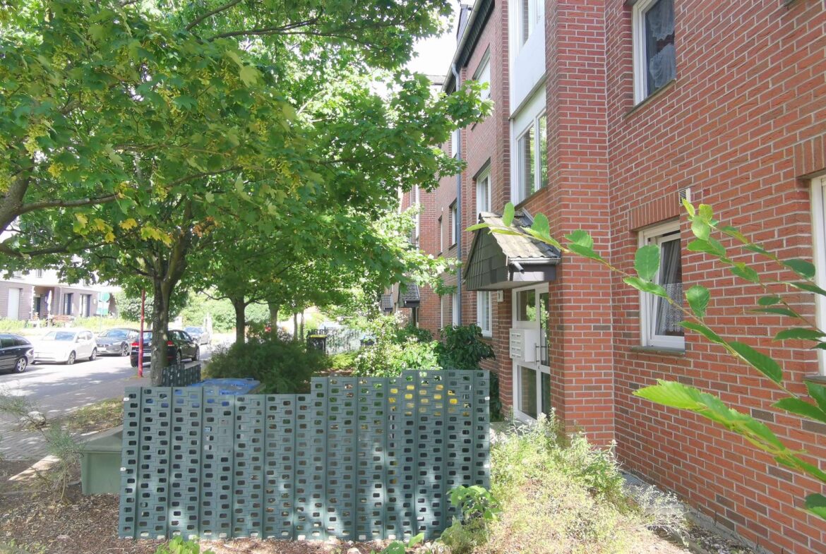 Hausansicht straßenseitig