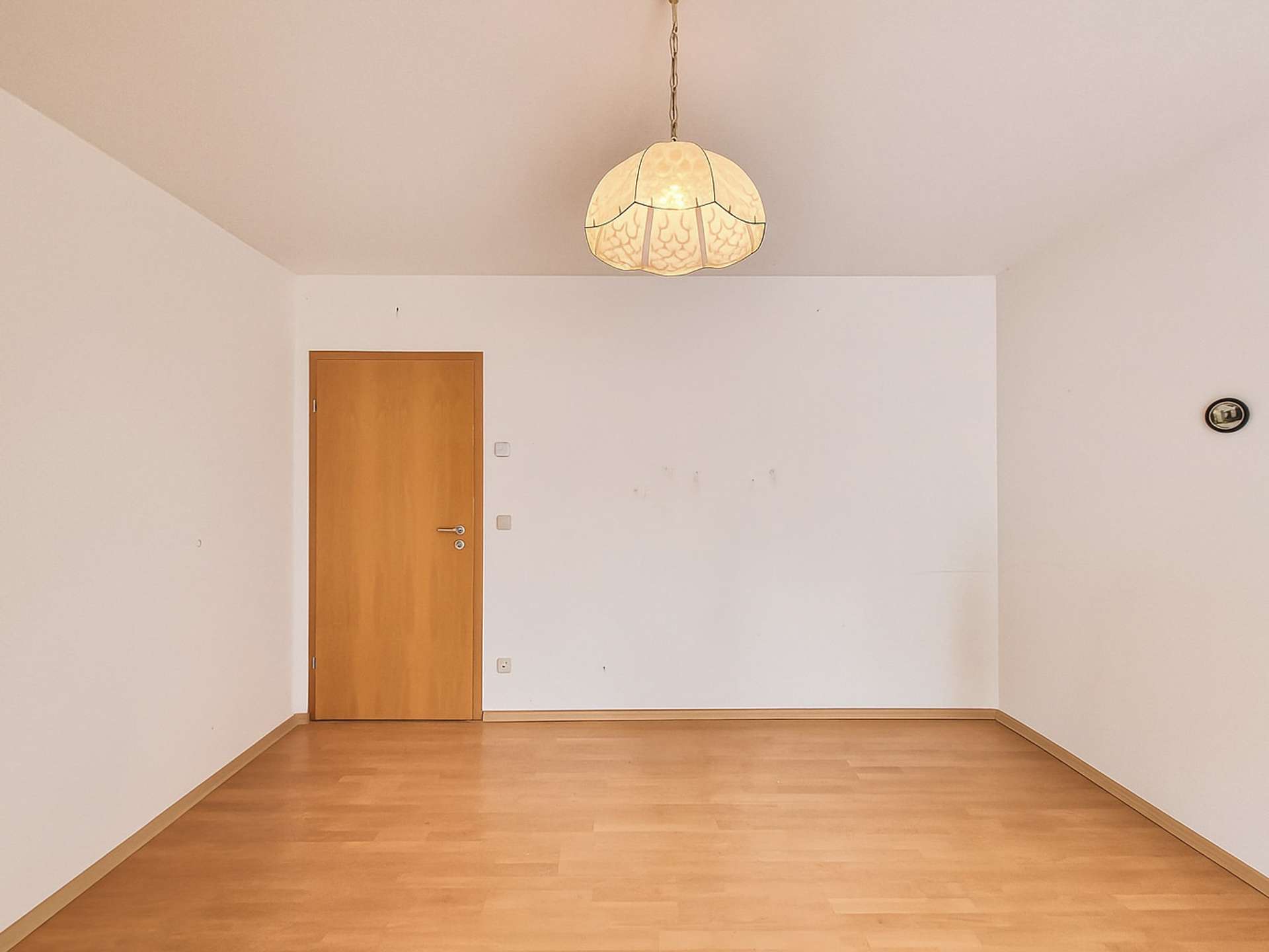 Schlafzimmer 2 I EG 