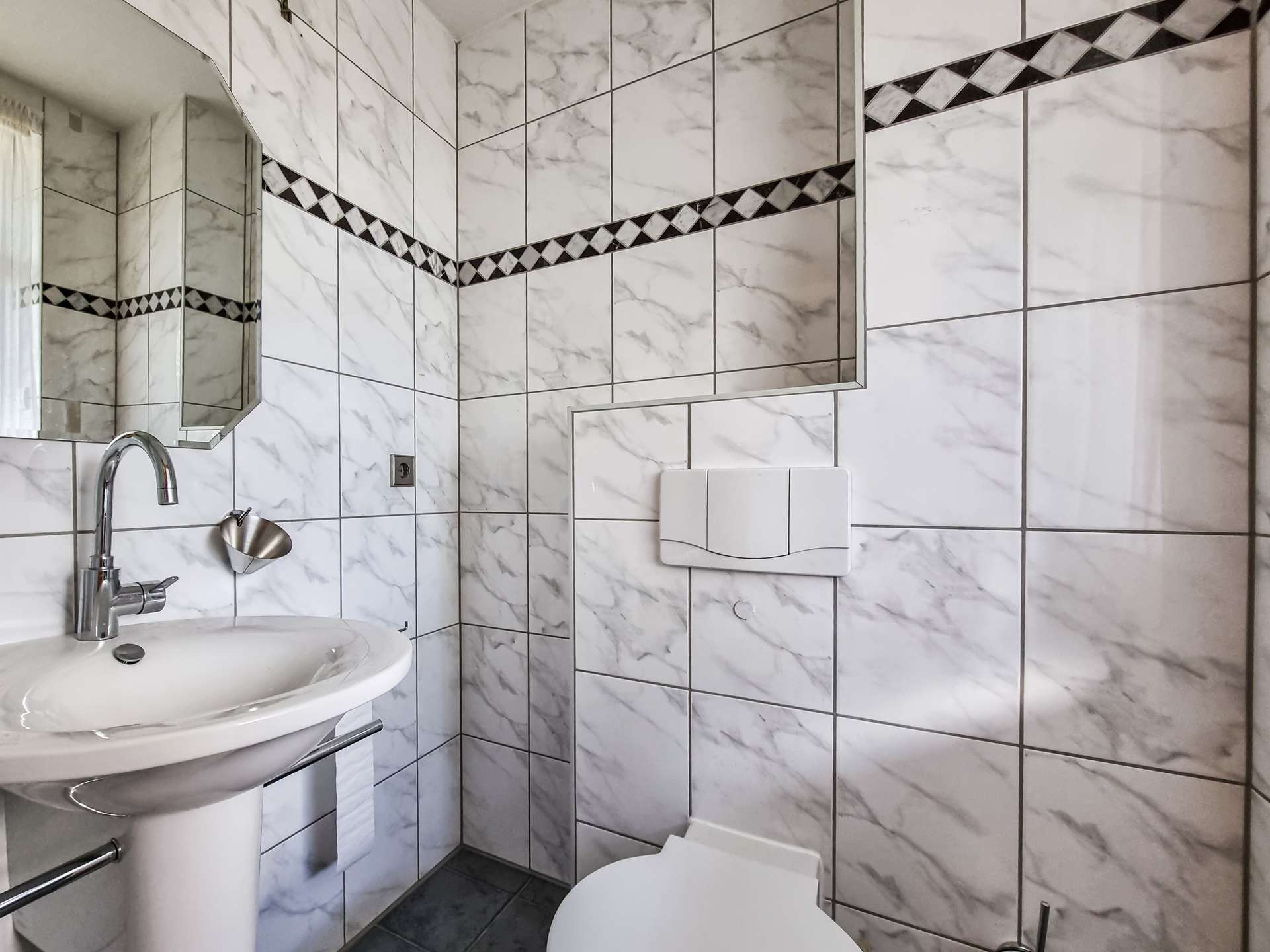 Gäste WC I EG