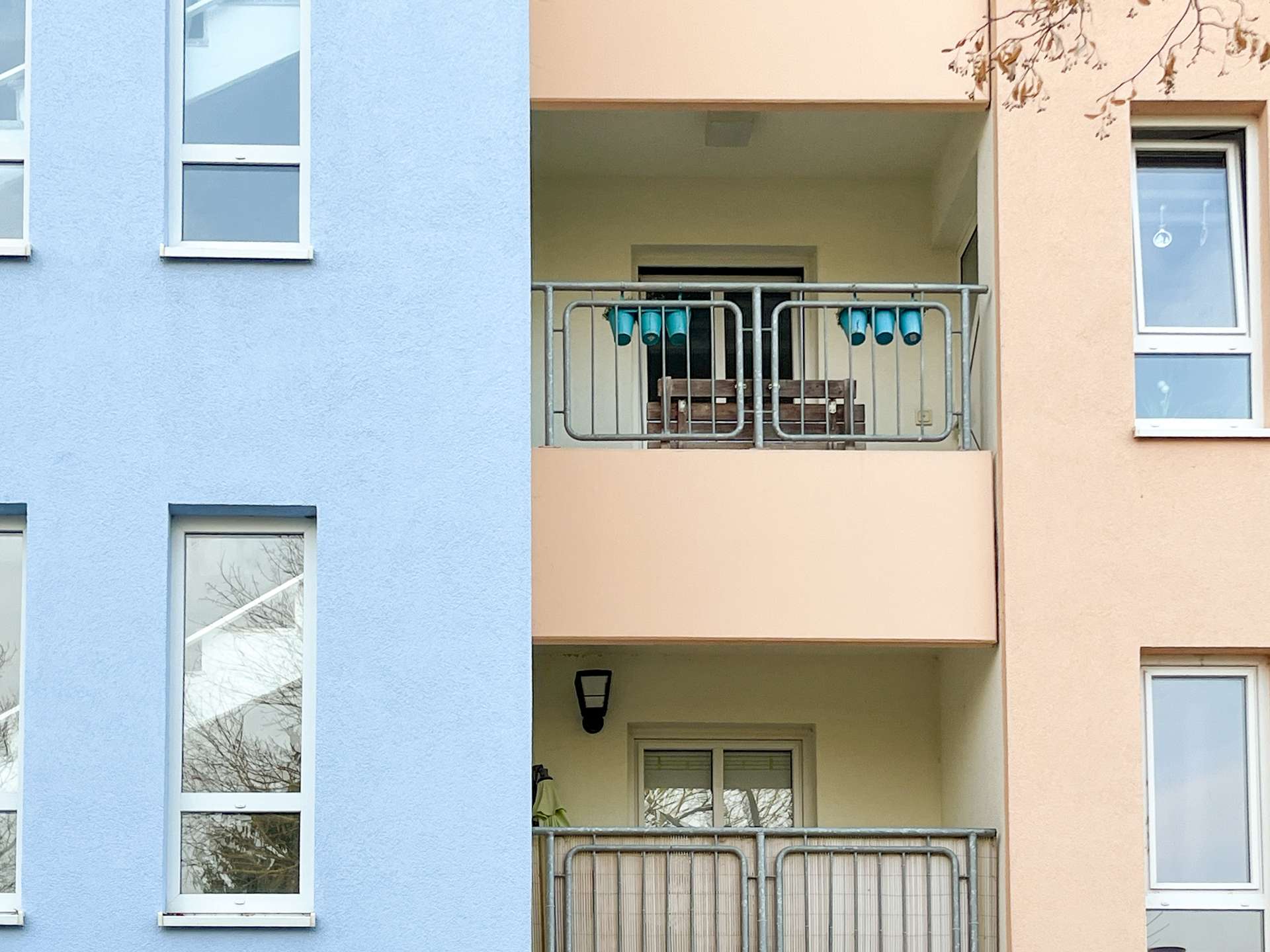 Blick zum Balkon