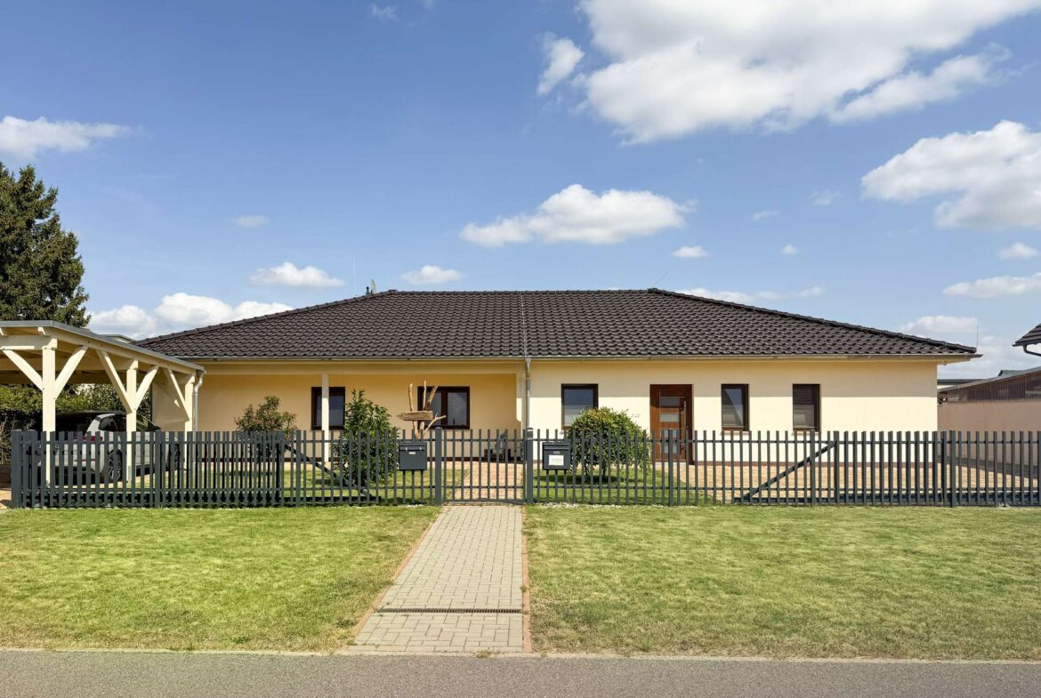 Hausvorderansicht 