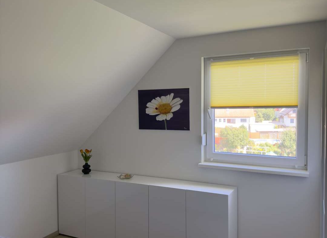 Schlafzimmer, Fensterseite