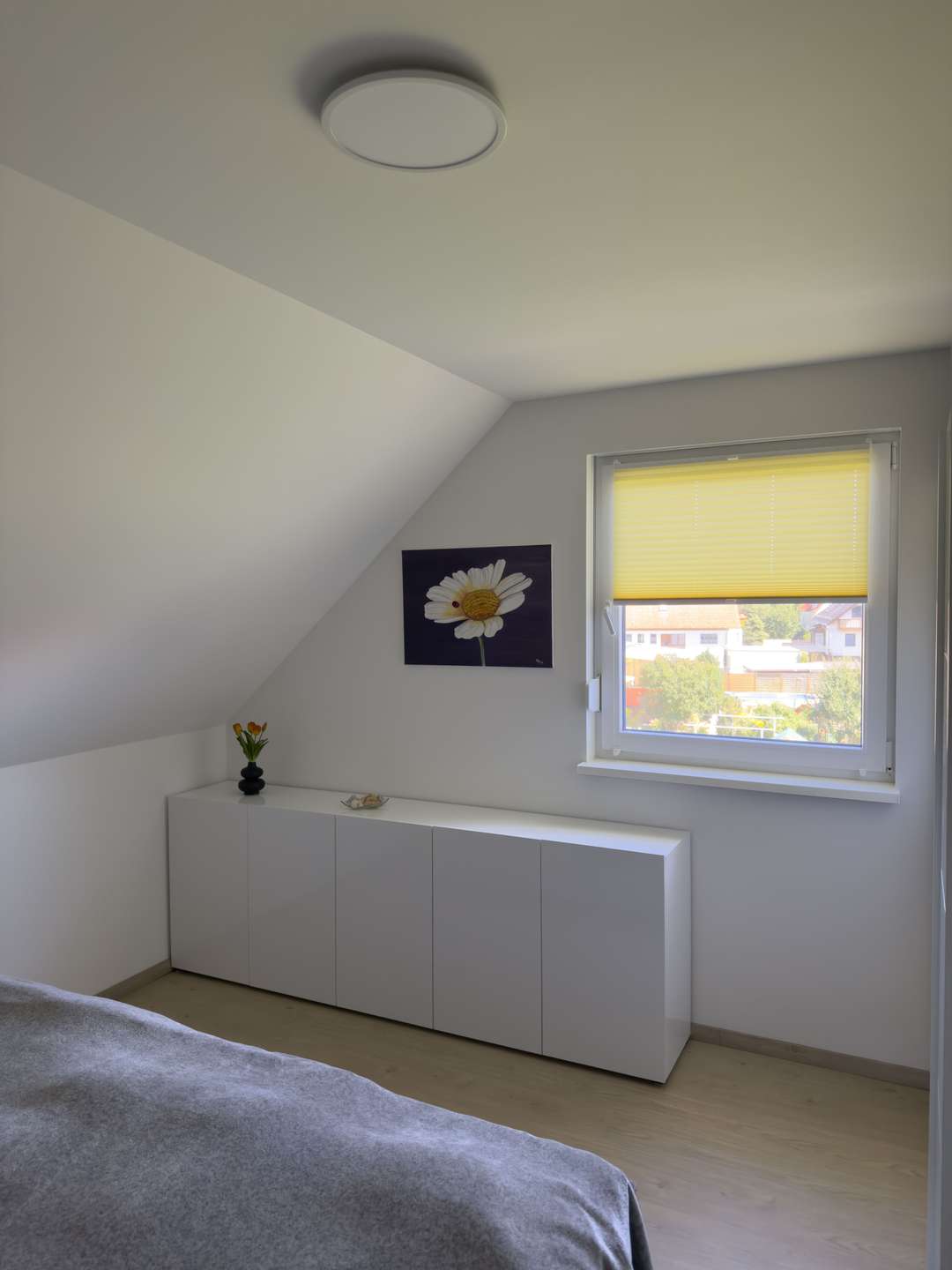 Schlafzimmer, Fensterseite