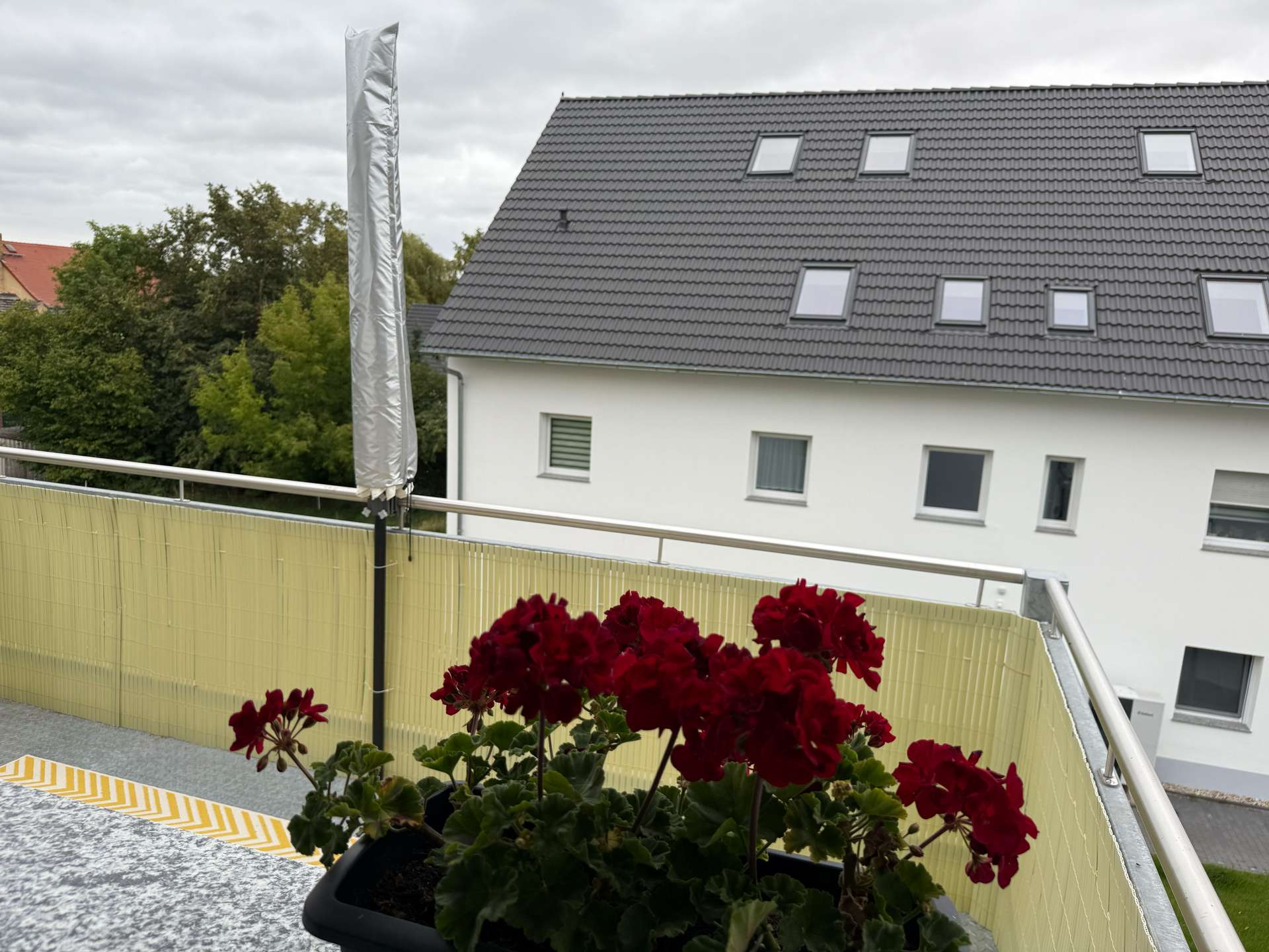 Balkon, rechte Seite