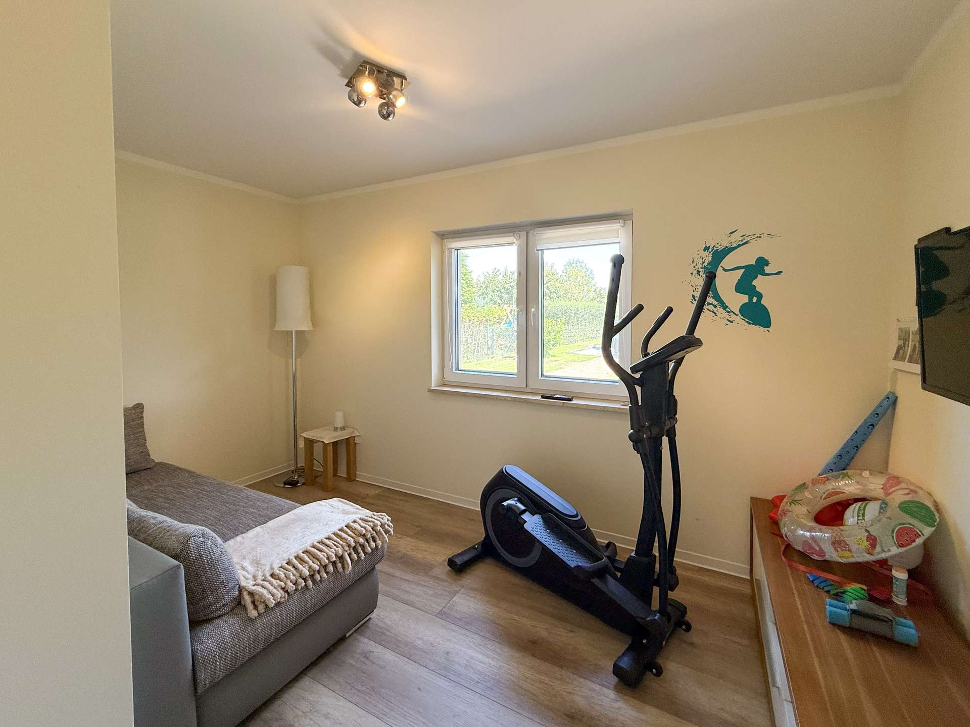 Schlafzimmer 4