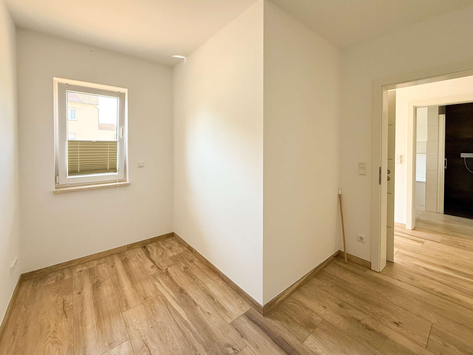 Schlafzimmer 2 