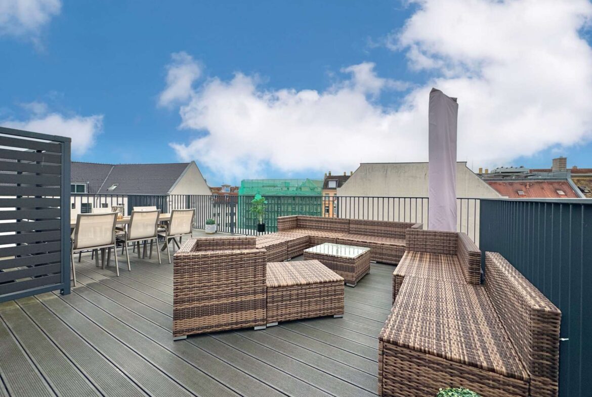Große Dachterrasse