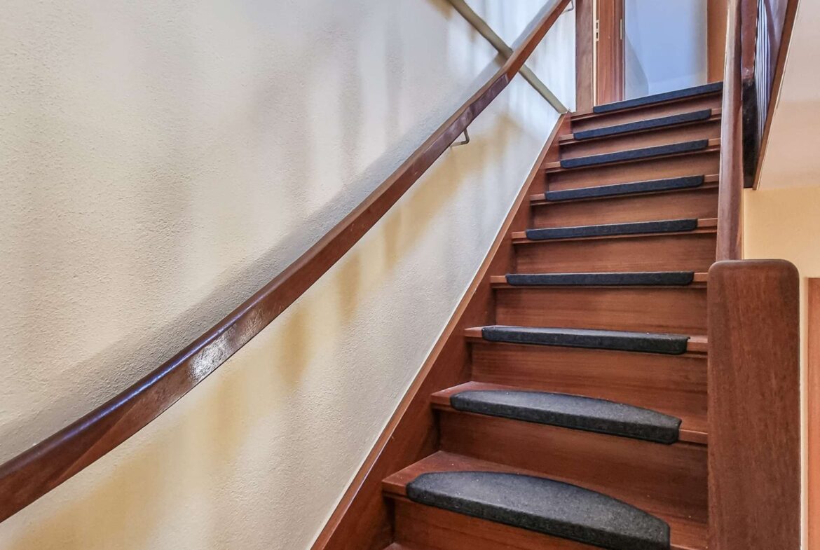 Treppe ins OG
