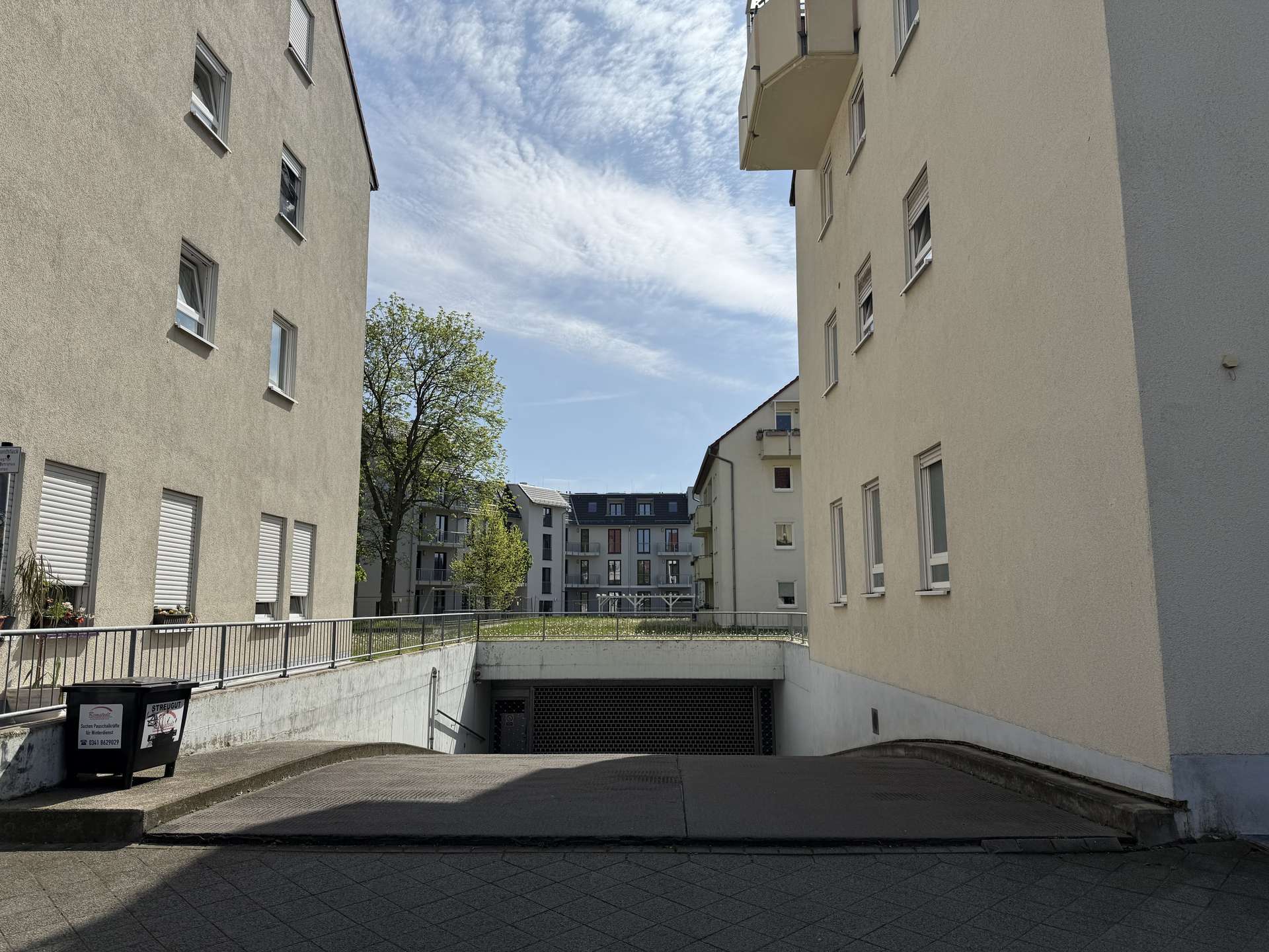 Einfahrt TG