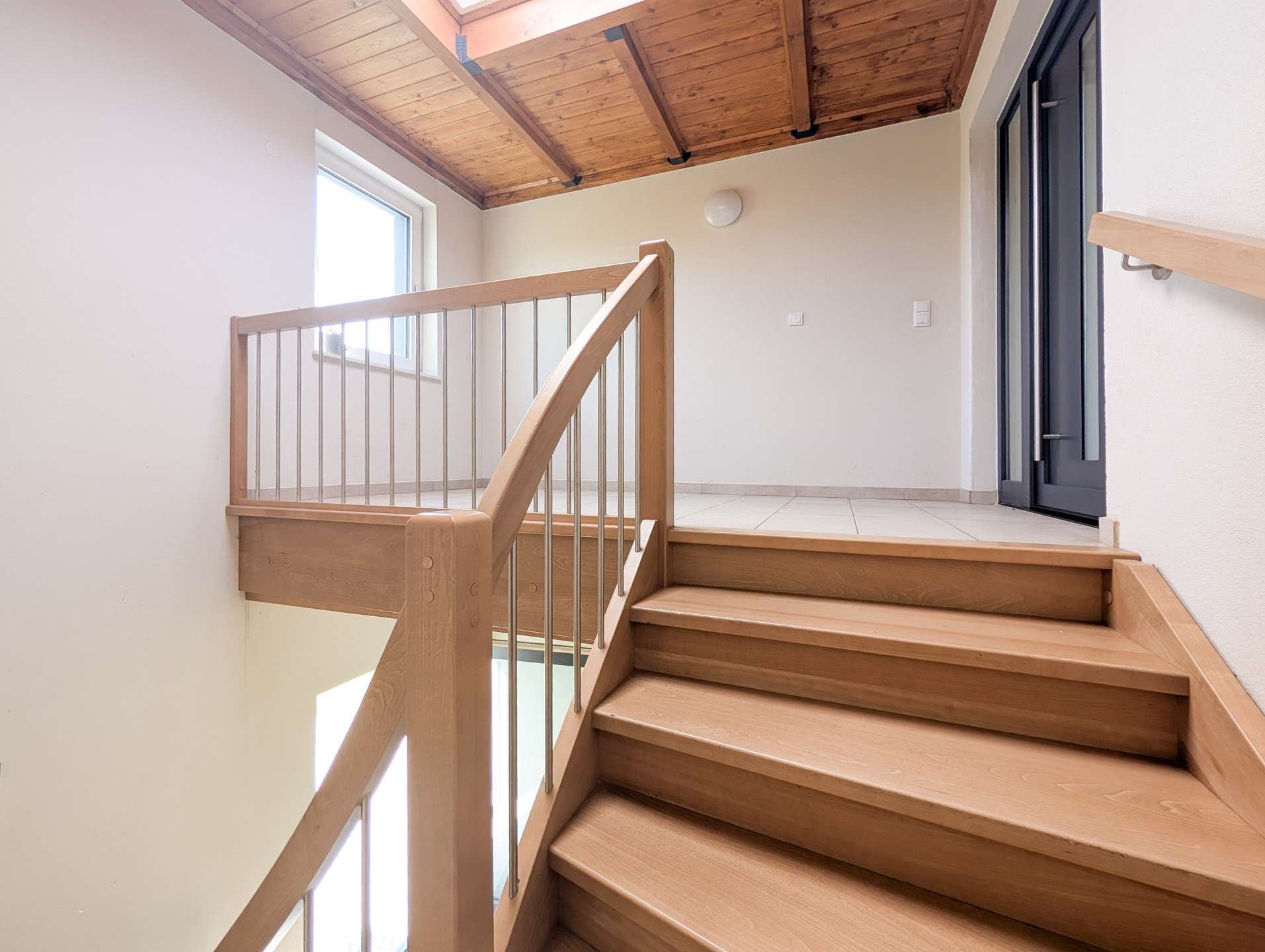Treppe im 1. OG