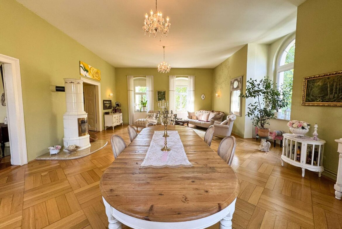 Esszimmer mit Kaminofen