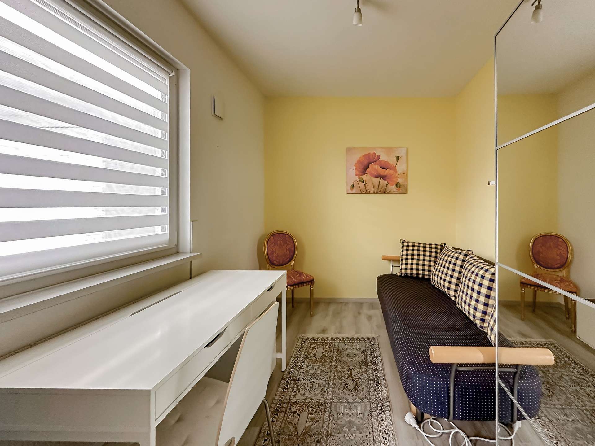 Arbeits- oder Gästezimmer