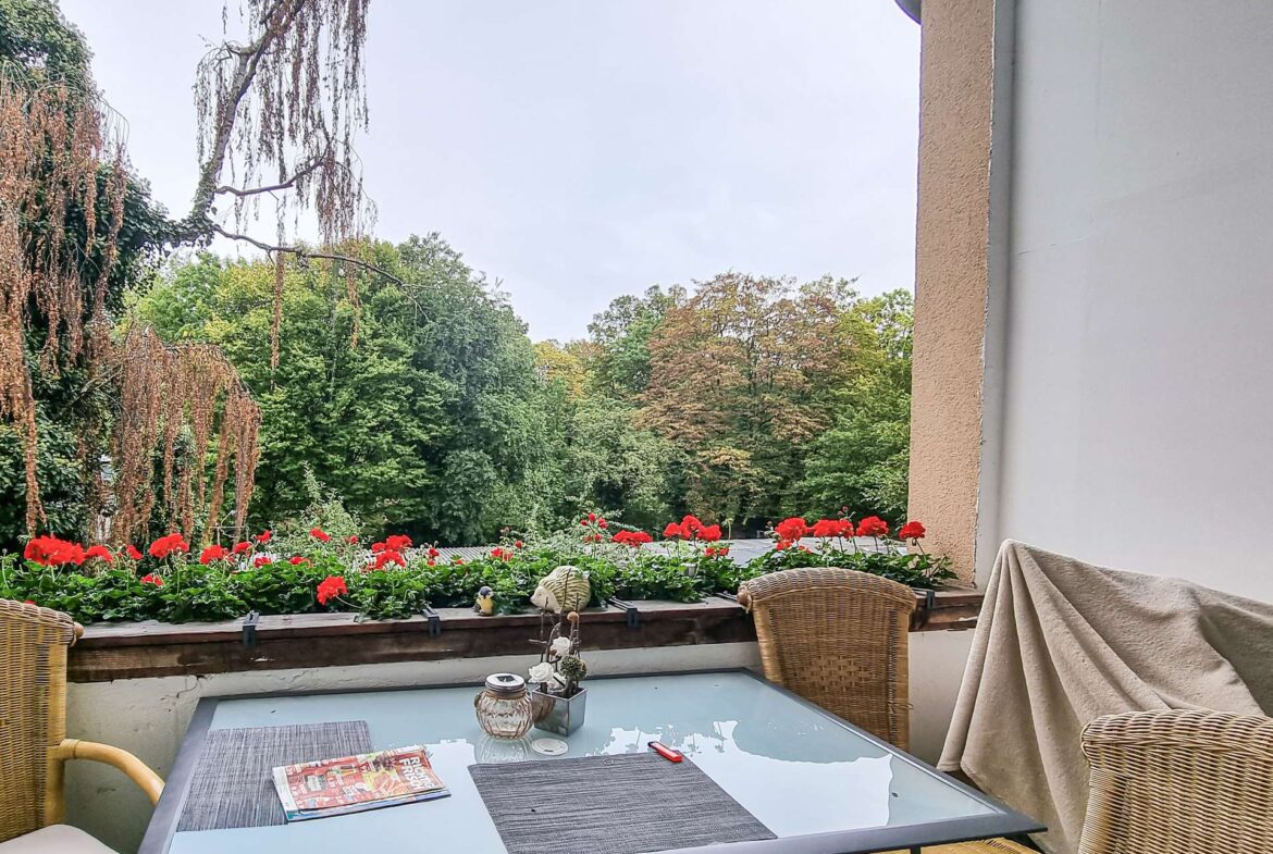 1.OG re Balkon