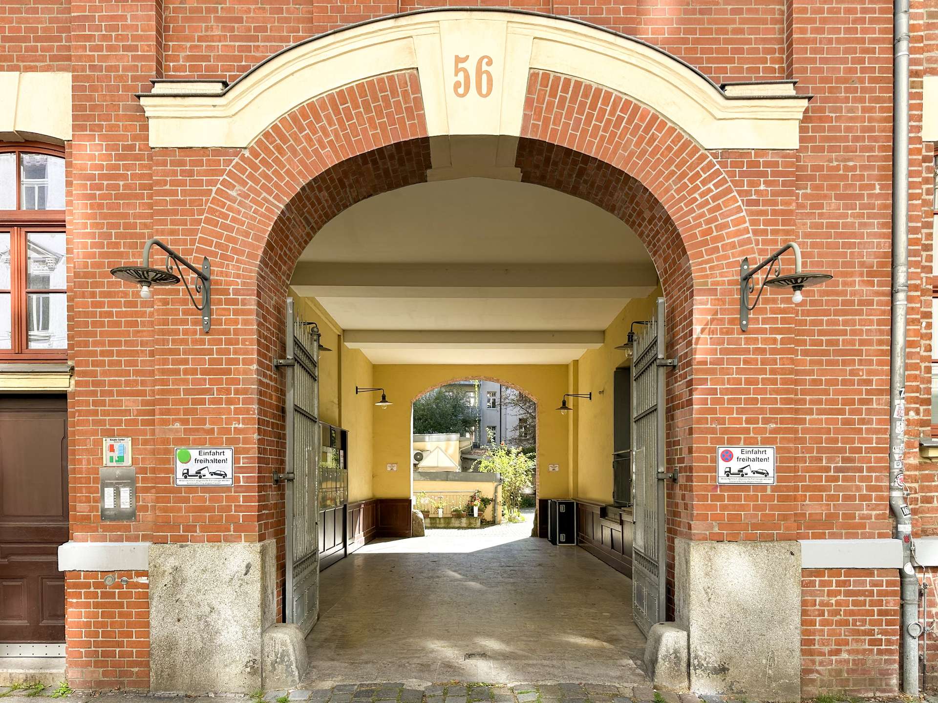 Einfahrt