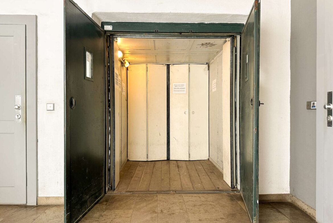Aufzug bis ins 3. OG