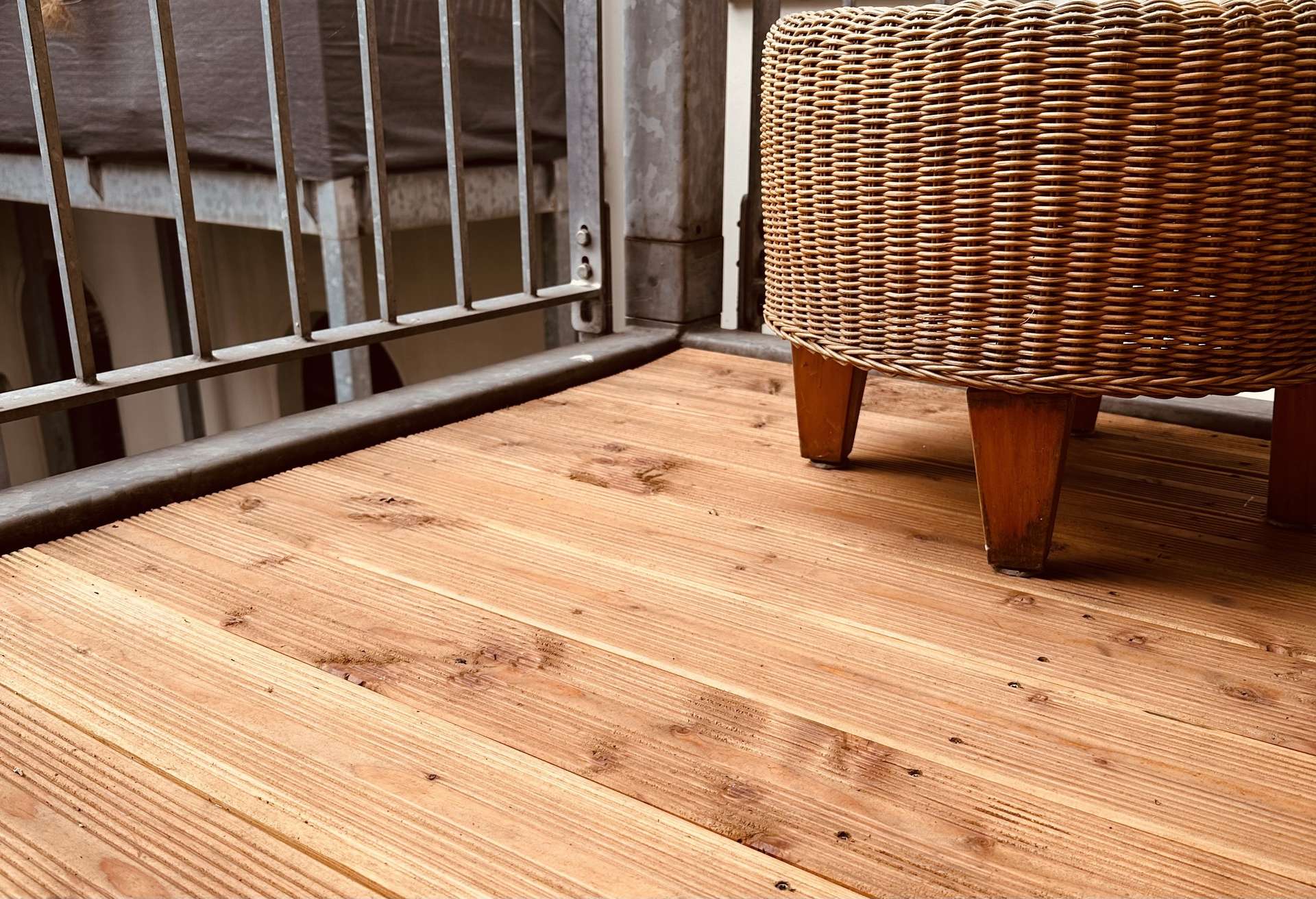 Neue Holzdielen