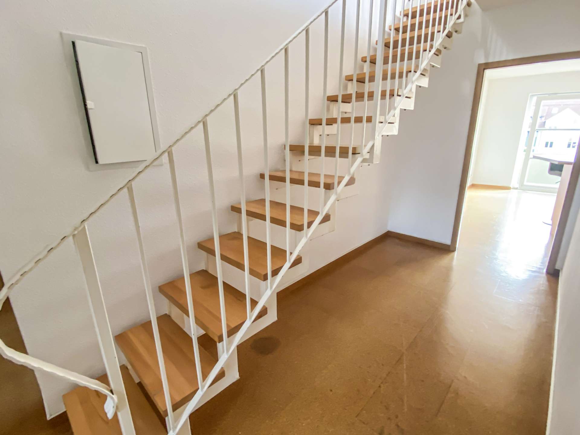 Flur mit Treppe