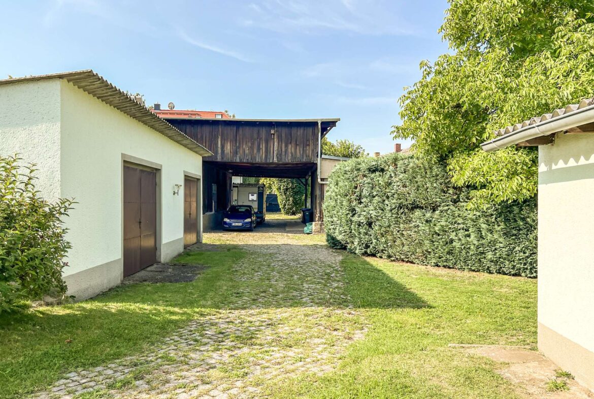 Carport