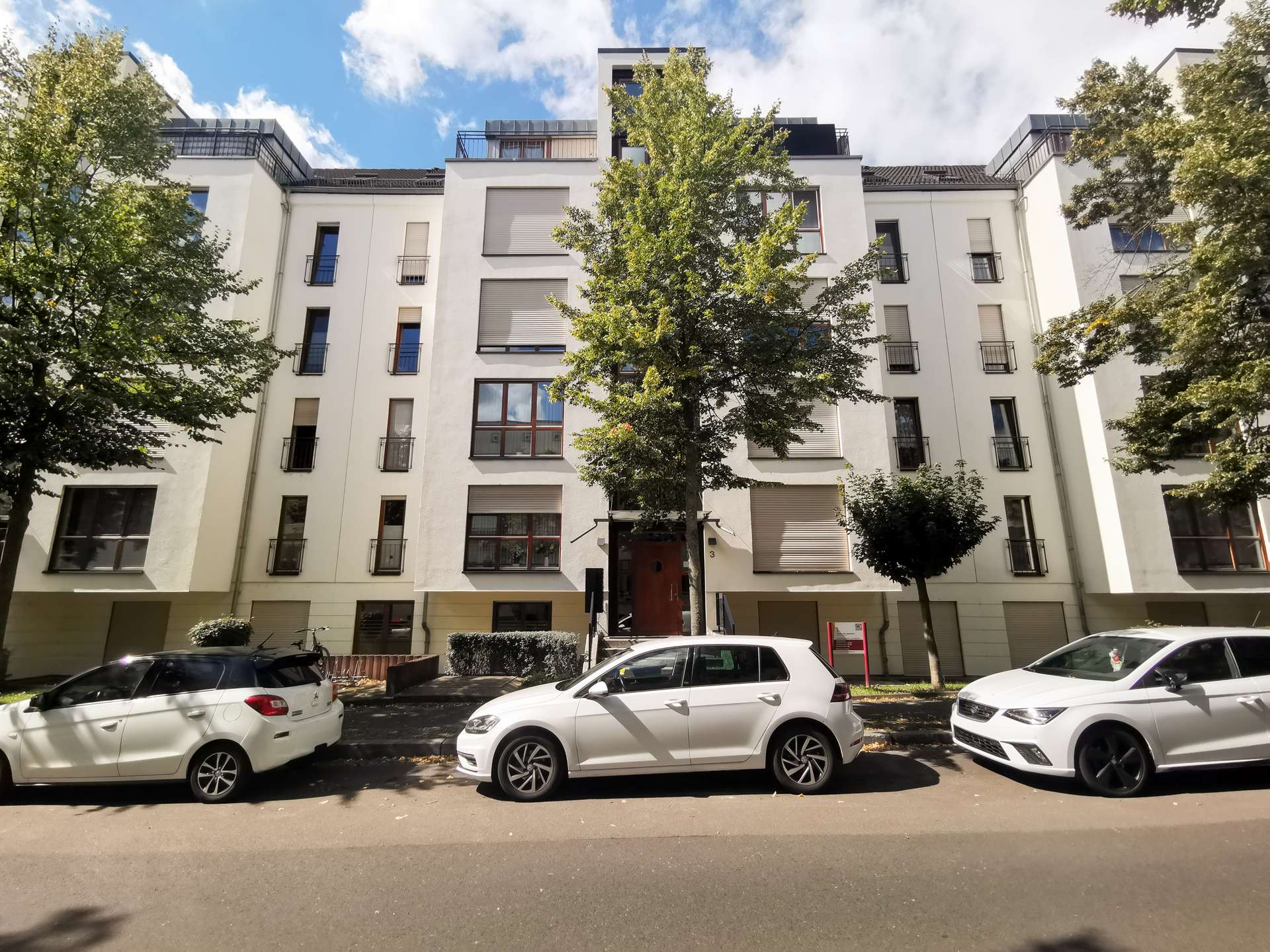 Hausansicht straßenseitig